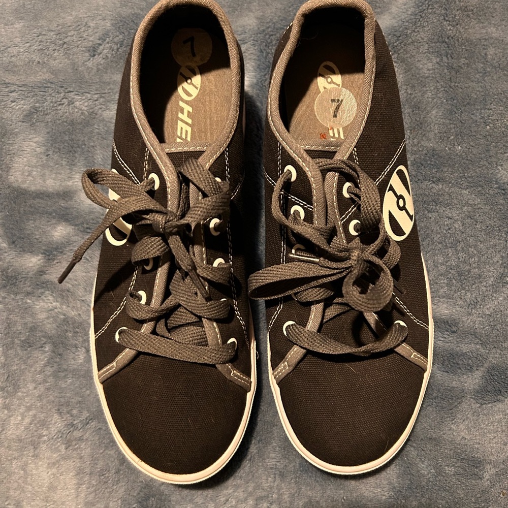 New Heelys - Picture 3 of 7